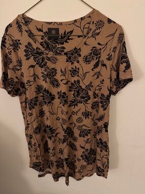 JM Collection Tan Short-Sleeve Tee with Black Floral Print